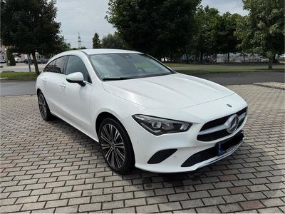 Mercedes CLA200