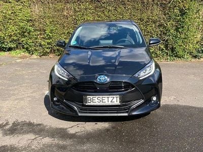 Usata Toyota Yaris Team 92 CV (67 kW) 2021 Nero Utilitaria