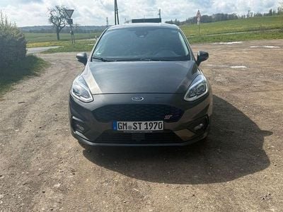 Usata Ford Fiesta ST-Line 120 CV (88 kW) 2019 Grigio Utilitaria