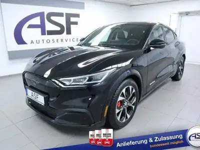 Second-hand Ford Mustang Mach-E 241 kW (329 CP) 2025 Negru SUV