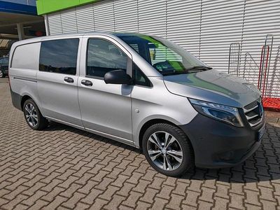 Gebraucht Mercedes Vito 163 PS (119 kW) 2016 Silber Van