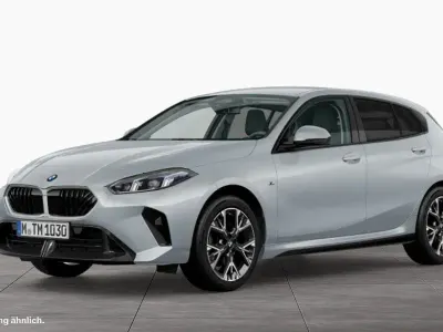 Gebraucht BMW 120 M Sport 156 PS (114 kW) 2025 M brooklyn grau Kleinwagen