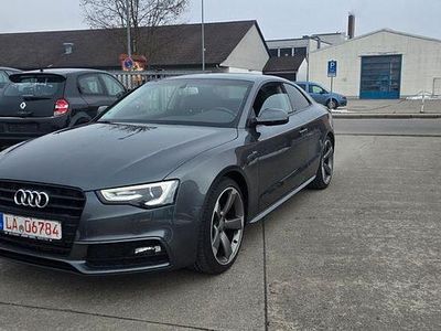 Grau Gebraucht 2016 Audi A5 S-Line Coupé | 11.000 € (Guter Preis)