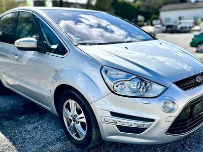 Gebraucht Ford S-MAX Titanium 200 PS (147 kW) 2014 Silber Van / Kleinbus