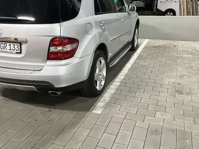 Gebraucht Mercedes ML350 272 PS (200 kW) 2007 SUV