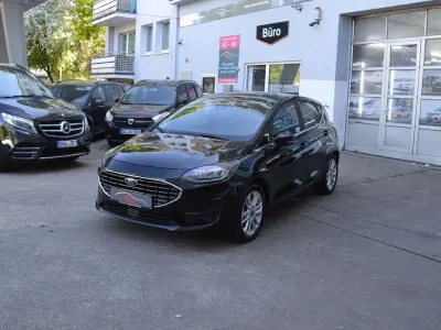 Second-hand Ford Fiesta Titanium 125 CP (91 kW) 2023 Negru Hatchback