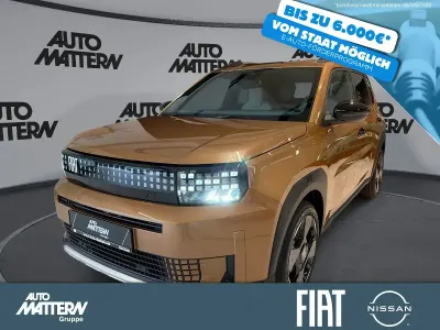 Neu Fiat Grande Panda La Prima 61 kW (83 PS) 2026 Braun Kleinwagen