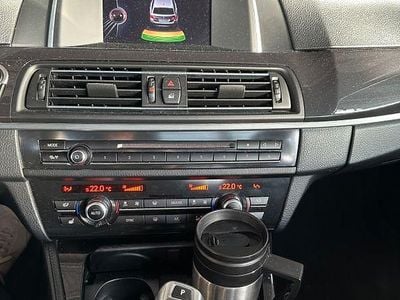 Gebraucht BMW 520 Luxury Line 190 PS (139 kW) 2015 Schwarz Kombi