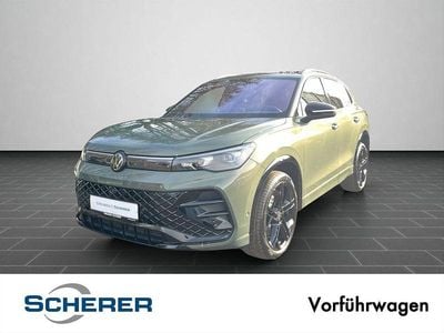 Gebraucht VW Tiguan Style 193 PS (141 kW) 2026 Cipressinogrün metallic (metallic) SUV