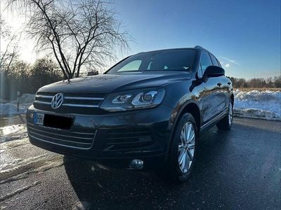 Schwarz Gebraucht 2012 VW Touareg Exclusive SUV | 15.900 € (Fairer Preis)