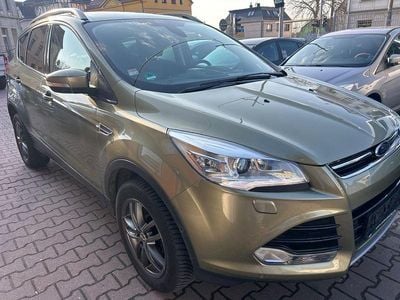 Gebraucht Ford Kuga Titanium 163 PS (119 kW) 2014 Grün SUV