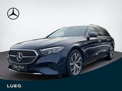 Metalliclack nautikblau Gebraucht 2025 Mercedes E300 Avantgarde Kombi | 49.240 € (Guter Preis)