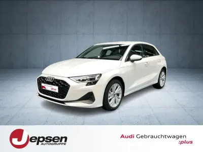 Gebraucht Audi A3 Ambiente 204 PS (150 kW) 2025 Arkonaweiß Limousine