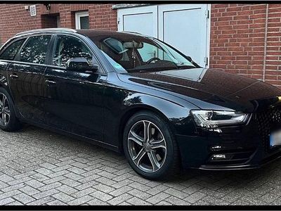 Gebraucht Audi A4 150 PS (110 kW) 2014 Schwarz Kombi