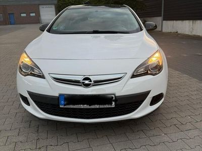 Opel Astra GTC
