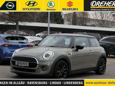 Gebraucht Mini Cooper 136 PS (100 kW) 2019 Emerald grey metallic Kleinwagen