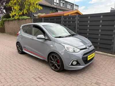 Gebraucht Hyundai i10 Sport 87 PS (63 kW) 2014 Grau Kleinwagen