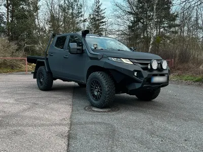Używany Mitsubishi L200 150 KM (110 kW) 2020 Szary Pickup