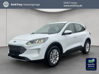 Gebraucht Ford Kuga Titanium 224 PS (164 kW) 2022 Weiß SUV