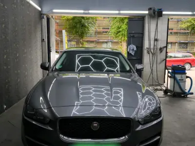 Gebraucht Jaguar XE 180 PS (132 kW) 2016 Limousine
