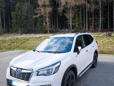 Gebraucht Subaru Forester 150 PS (110 kW) 2021 Weiß SUV