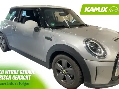 Gebraucht Mini Cooper SE 135 kW (184 PS) 2023 Silber / grau Kleinwagen
