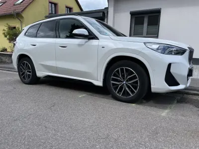 Gebraucht BMW X1 M Sport 150 PS (110 kW) 2023 Weiß SUV