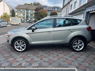 Silber Gebraucht 2009 Ford Kuga Ghia SUV | 7.500 € (Fairer Preis)