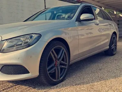 Gebraucht Mercedes 220 170 PS (125 kW) 2014 Silber Kombi