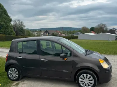 Brugt Renault Modus 75 HK (55 kW) 2005 Brun MPV