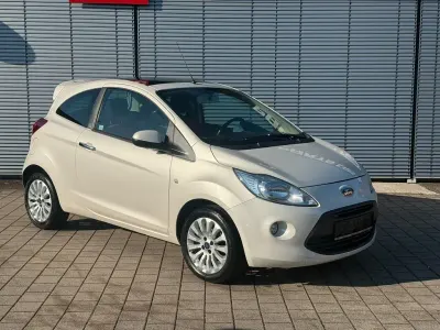 Gebraucht Ford Ka Titanium 69 PS (50 kW) 2013 Weiß Kleinwagen