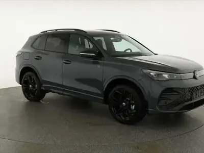 Neu VW Tiguan R-line 265 PS (194 kW) 2025 Grün SUV