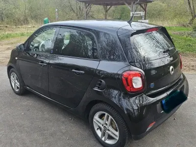 Gebraucht Smart ForFour Electric Drive 60 kW (82 PS) 2021 Schwarz Kleinwagen