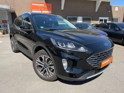 Gebraucht Ford Kuga Titanium 150 PS (110 kW) 2023 Schwarz SUV