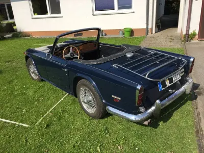 Gebraucht Triumph TR 250 95 PS (69 kW) 1968 Blau Cabrio