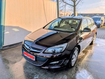 Gebraucht Opel Astra 140 PS (102 kW) 2012 Braun Kombi