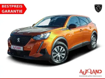 Gebraucht Peugeot 2008 Allure 131 PS (96 kW) 2022 Orange fusion metallic SUV