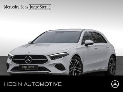 Weiß Gebraucht 2024 Mercedes A180 Progressive Limousine | 26.990 € (Guter Preis)