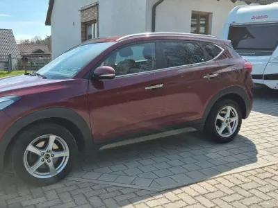 Gebraucht Hyundai Tucson Premium 185 PS (136 kW) 2015 Rot SUV