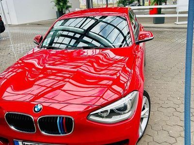 Gebraucht BMW 116 Sport Line 136 PS (100 kW) 2014 Rot Kleinwagen