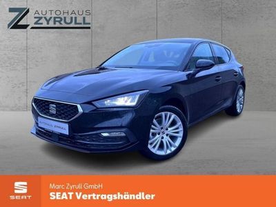 Grau Gebraucht 2024 Seat Leon Style Limousine | 25.980 € (Guter Preis)