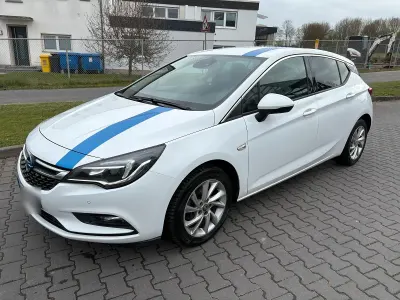 Gebraucht Opel Astra 125 PS (91 kW) 2018 Weiß Kleinwagen
