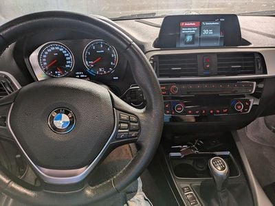 Gebraucht BMW 118 Advantage 150 PS (110 kW) 2018 Schwarz Kleinwagen