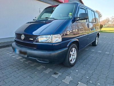 Usata VW Caravelle 102 CV (75 kW) 2003 Blu Furgone