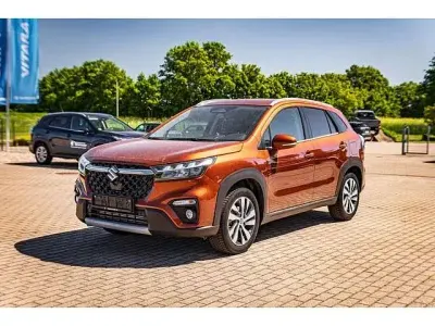 Gebraucht Suzuki SX4 Comfort 110 PS (80 kW) 2025 Limousine
