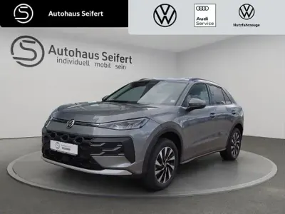 Neu VW T-Roc Life 116 PS (85 kW) 2026 Grau SUV