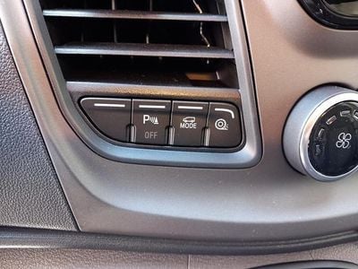 Gebraucht Ford Transit Custom Trend 2023 Polar silber metallic Limousine