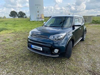 Blau Gebraucht 2016 Kia Soul Spirit SUV | 10.999 € (Etwas zu teuer)