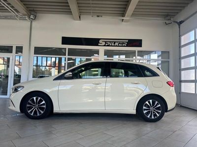 Mercedes B180