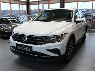 Pure white Gebraucht 2023 VW Tiguan Move SUV | 26.990 € (Fairer Preis)